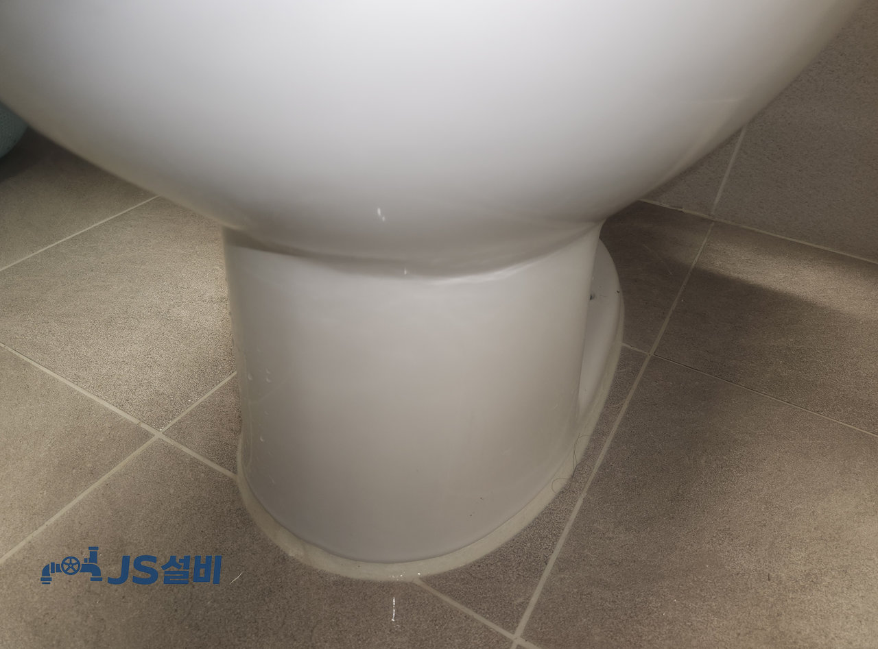 제이에스설비 toilet 작업 사진