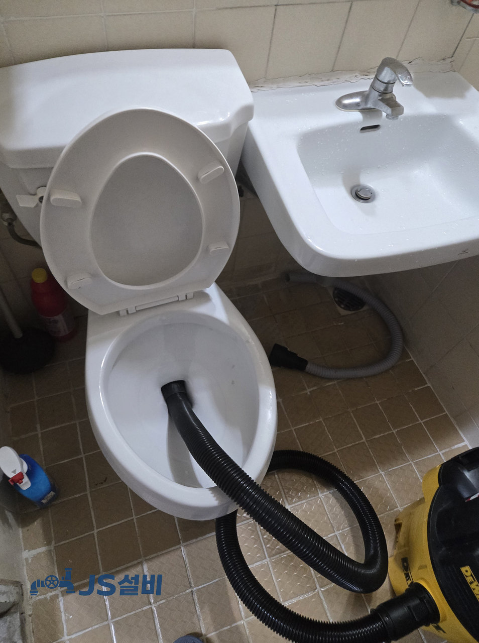 제이에스설비 toilet 작업 사진